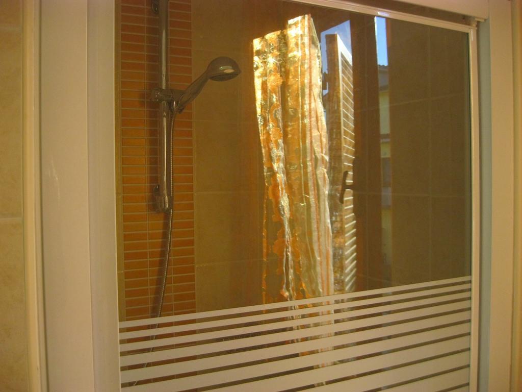 Apartment Via Vittoria Bastia Umbra Camera foto