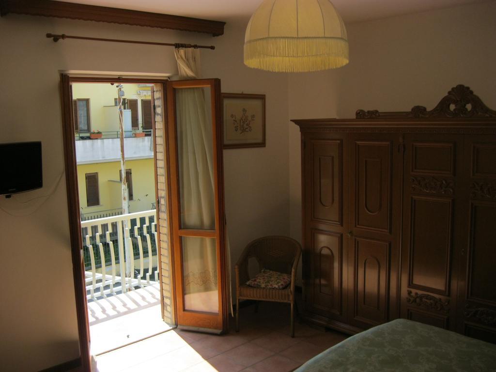 Apartment Via Vittoria Bastia Umbra Esterno foto