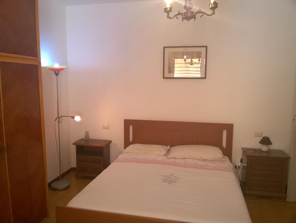Apartment Via Vittoria Bastia Umbra Esterno foto